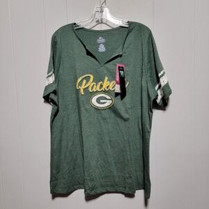 Majestic Green Bay Packers Women's 1X‎ V-Neck Football Fan Fashion T-Shirt